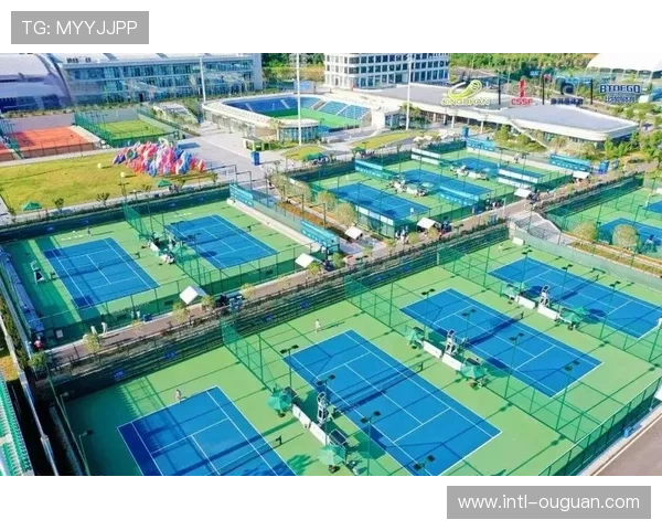 华体集团、橙狮体育签约京山,深化网球产业生态 华体集团、橙狮体育签约京山,深化网球产业生态