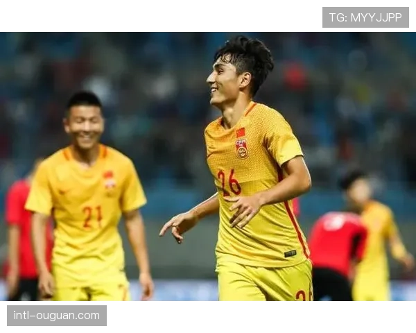 山东泰山中场阿卜杜肉苏力转会河南队，结束15年泰山生涯